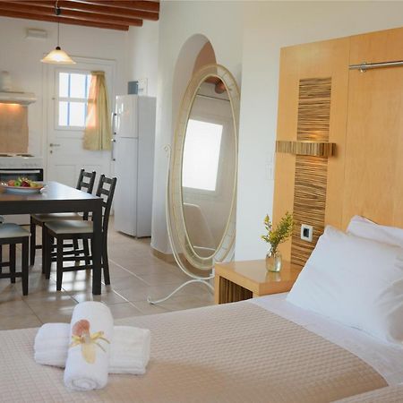 Adonis Rooms Kalo Livadi Exterior photo