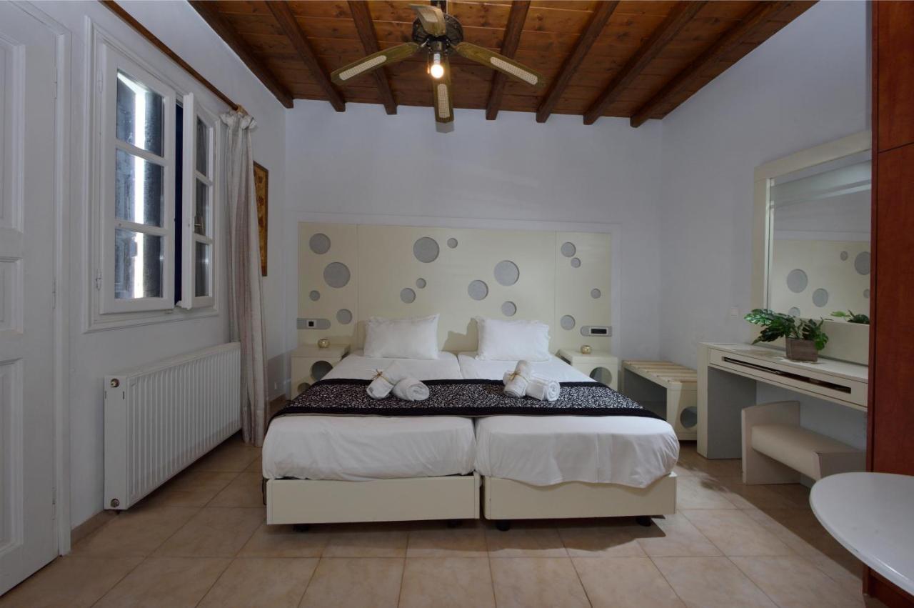 Adonis Rooms Kalo Livadi Exterior photo