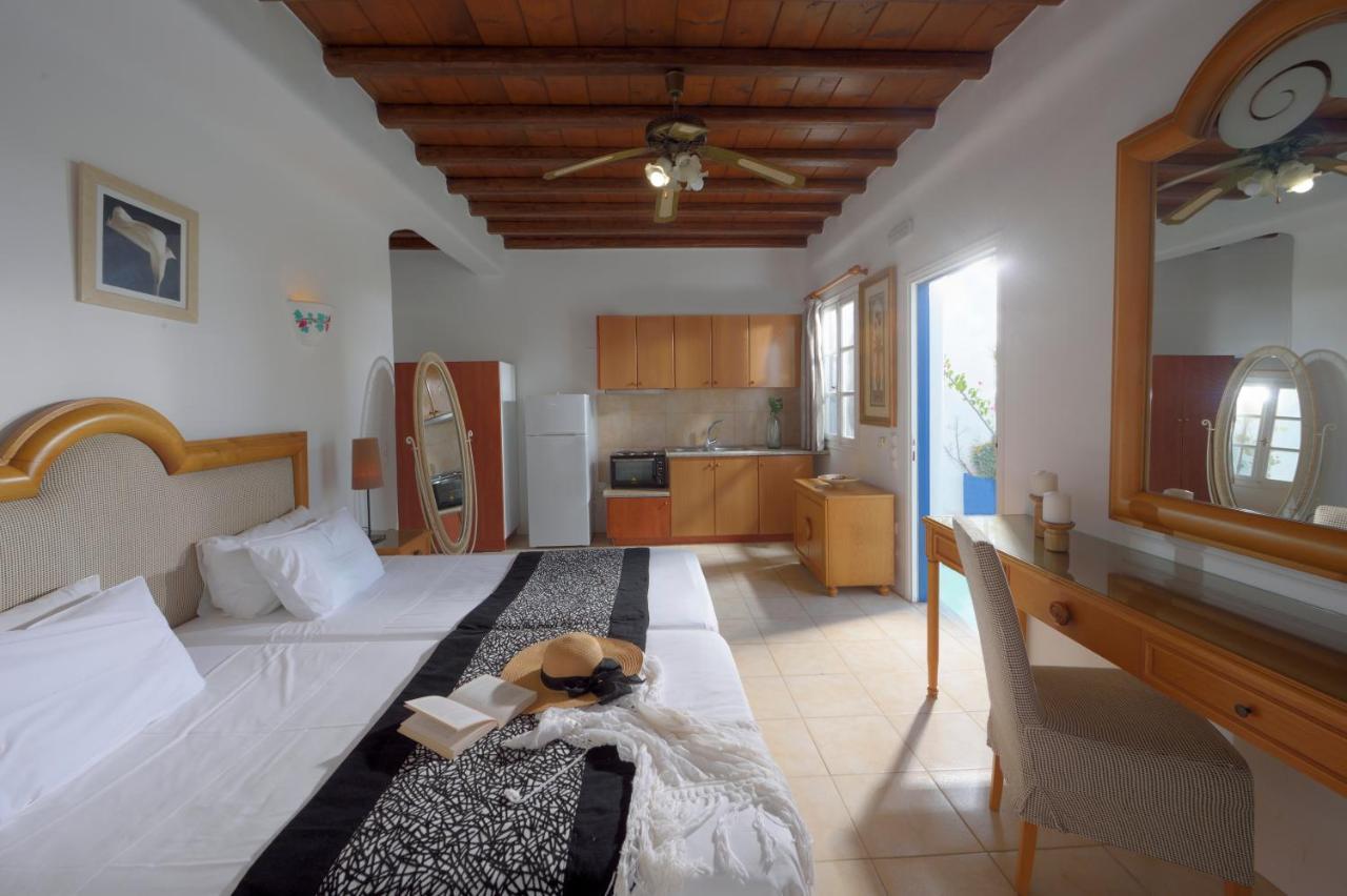 Adonis Rooms Kalo Livadi Exterior photo