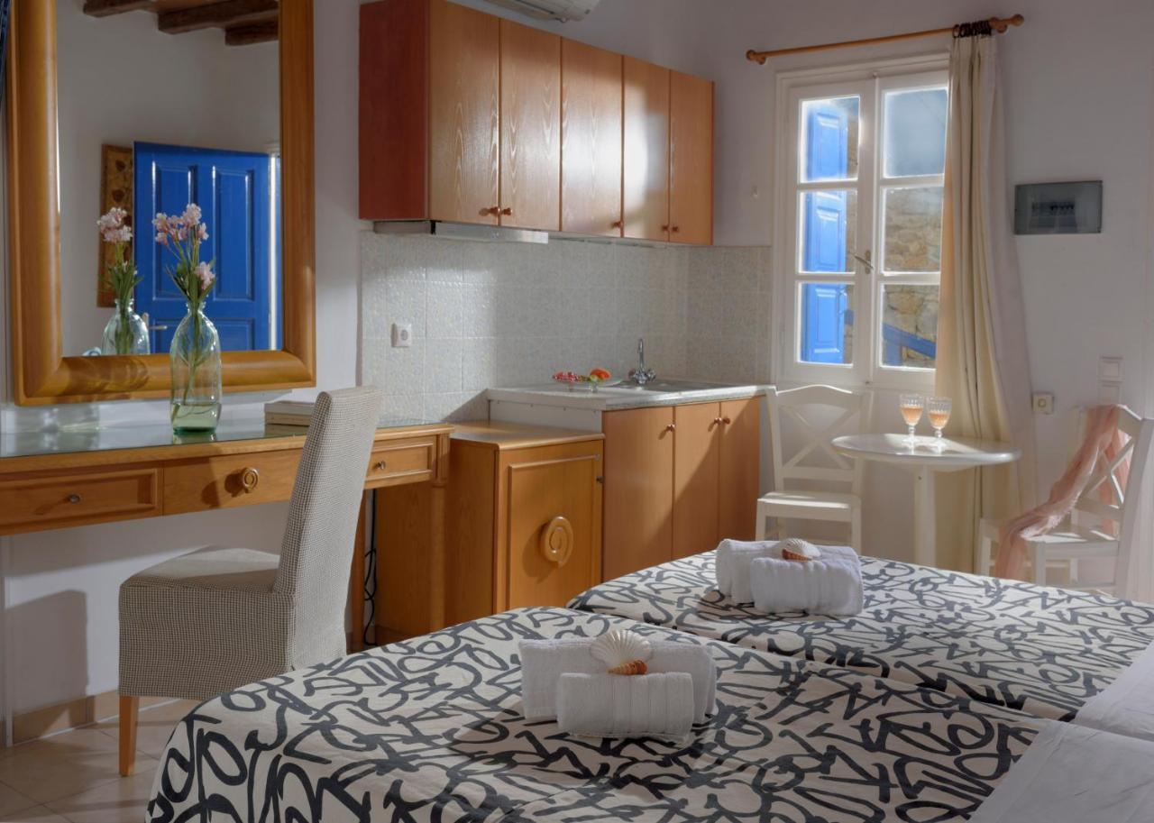Adonis Rooms Kalo Livadi Exterior photo