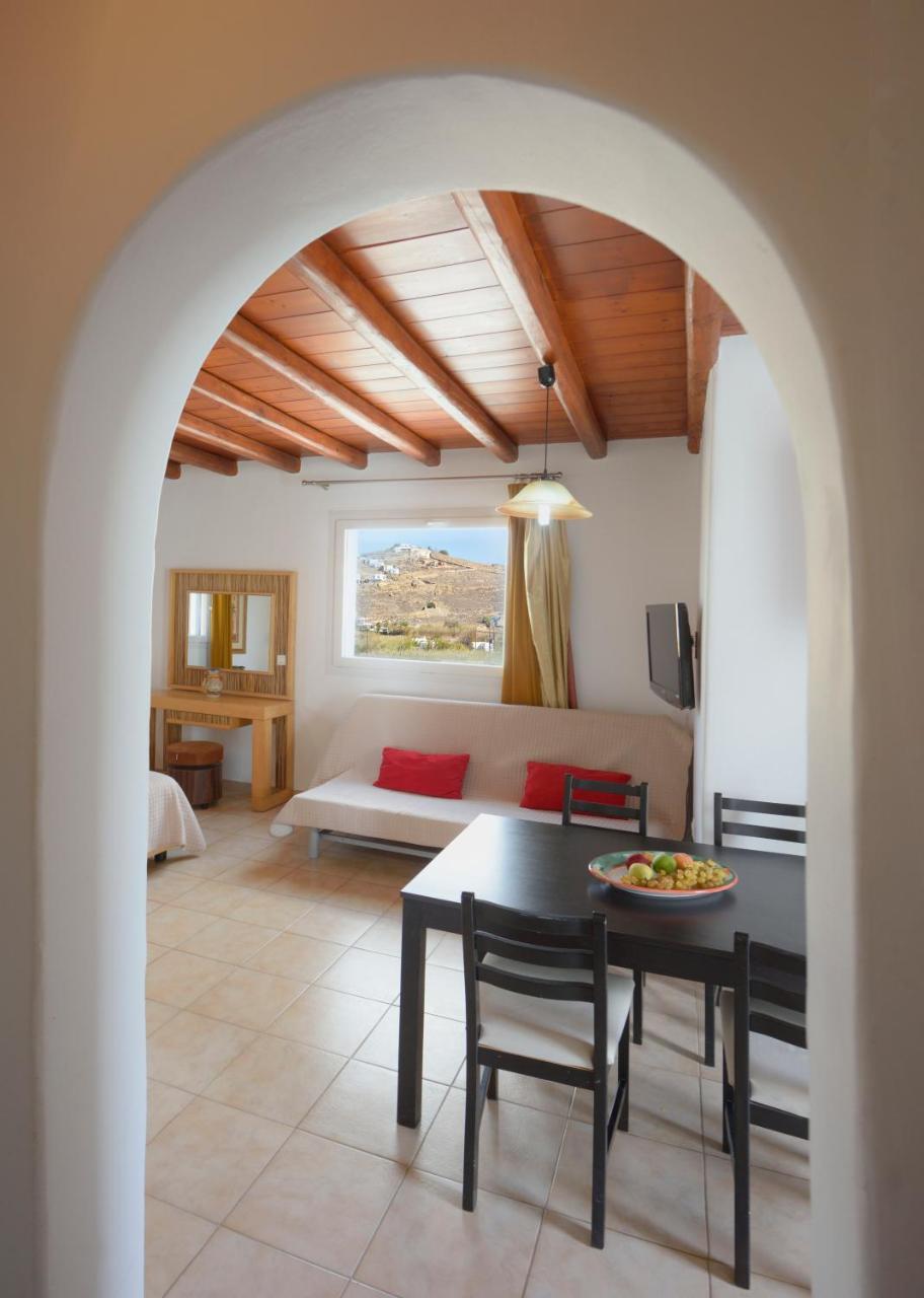 Adonis Rooms Kalo Livadi Exterior photo